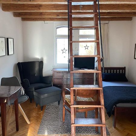 Апартаменты Privatzimmer Leopold Зигмаринген Экстерьер фото