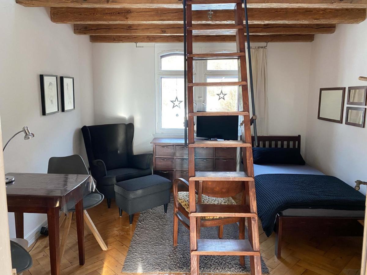 Апартаменты Privatzimmer Leopold Зигмаринген Экстерьер фото